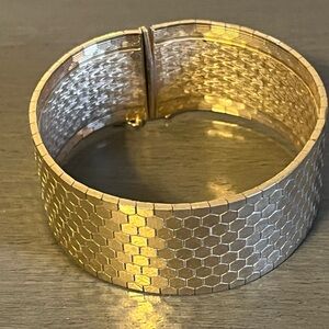 GOLD HONEYCOMB MESH BRACELET REVERSIBLE VINTAGE SIZE 7 1/2”
